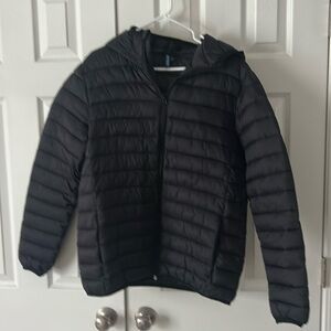Black H&M divided lightweight puffer coat with hood men’s large